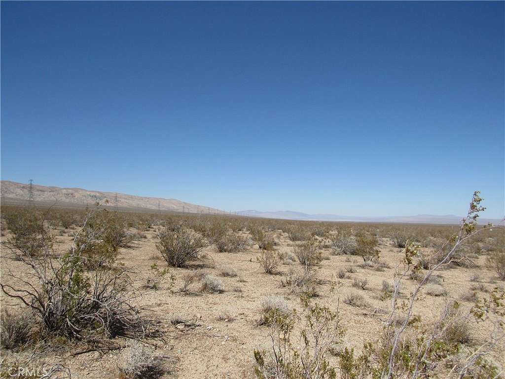 7.5 Acres of Land for Sale in Mojave, California