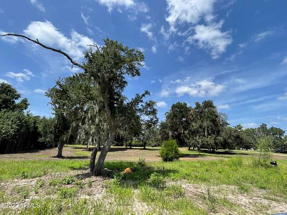 5.98 Acres of Commercial Land for Sale in Beaufort, South Carolina