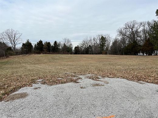 2 Acres of Residential Land for Sale in Bowling Green, Kentucky