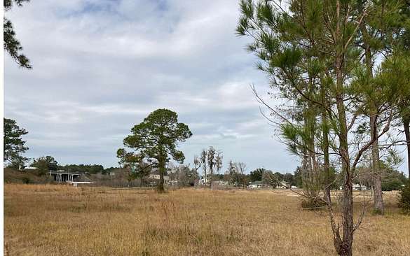 0.5 Acres of Commercial Land for Sale in Lake City, Florida