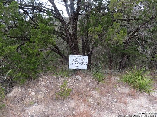 1.69 Acres of Residential Land for Sale in Lakehills, Texas