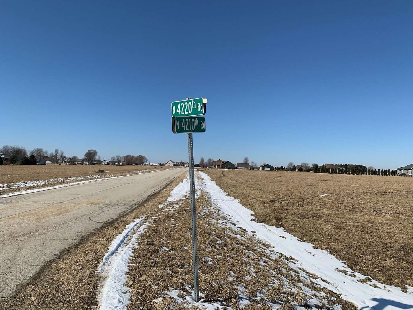 1 Acres of Residential Land for Sale in Sheridan, Illinois