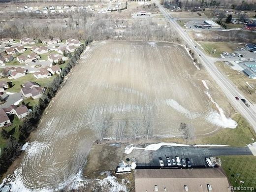 20 Acres of Improved Commercial Land for Sale in Davison, Michigan
