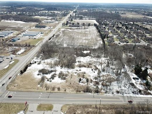 20 Acres of Improved Commercial Land for Sale in Davison, Michigan