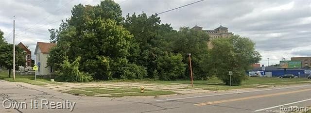 0.3 Acres of Commercial Land for Sale in Battle Creek, Michigan