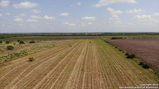 14.3 Acres of Land for Sale in Pleasanton, Texas