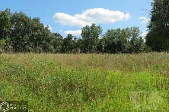 2 Acres of Residential Land for Sale in Hampton, Iowa