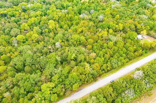 25 Acres of Land for Sale in Oakwood, Texas