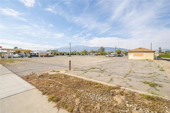 1.2 Acres of Commercial Land for Sale in Fontana, California