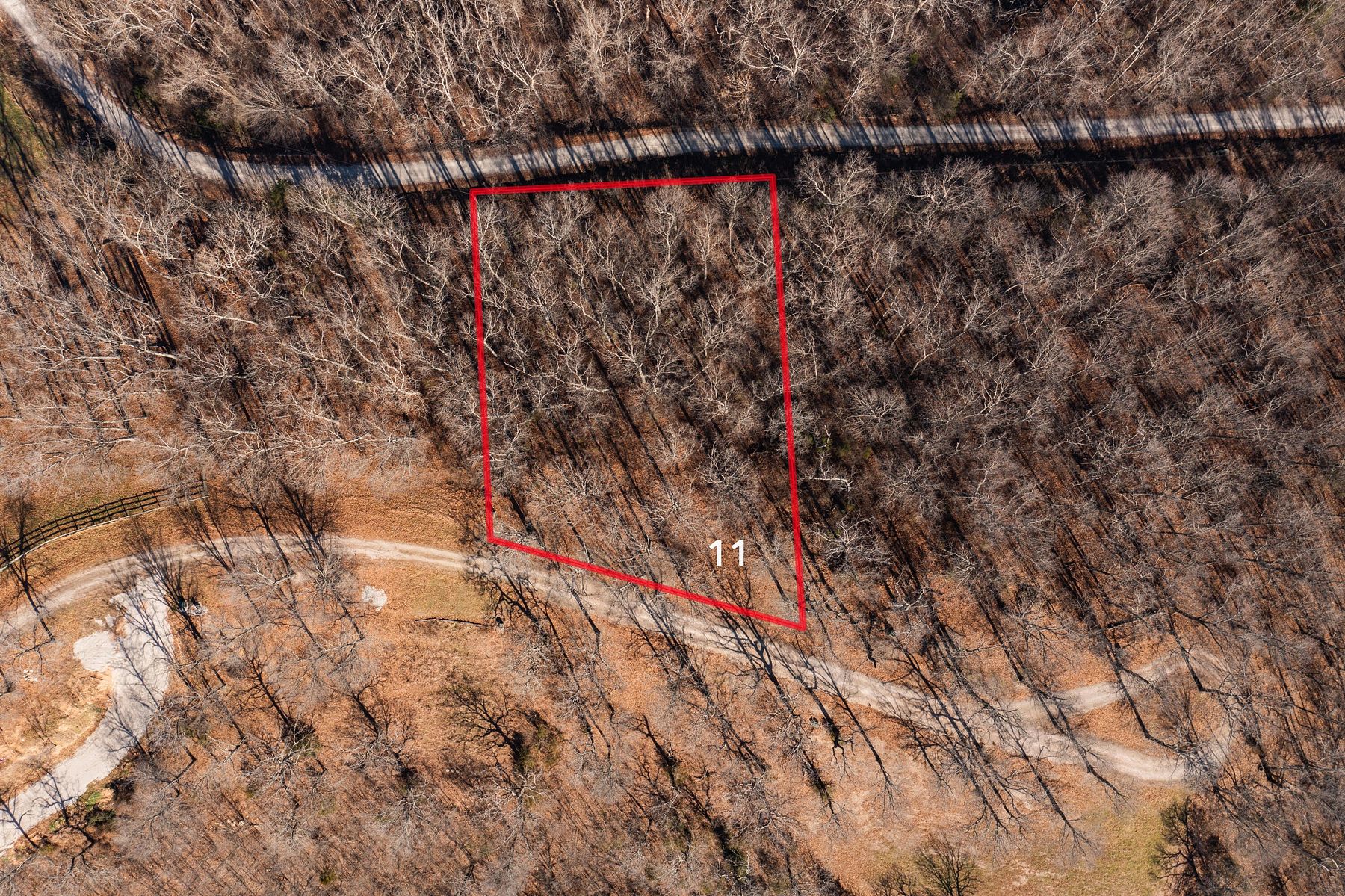 1 Acre of Residential Land for Sale in Galena, Missouri