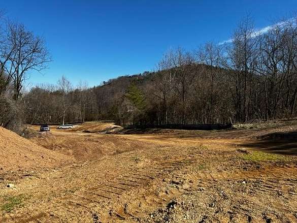 52.6 Acres of Land for Sale in Roanoke, Virginia
