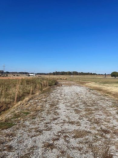 0.42 Acres of Mixed-Use Land for Sale in Bells, Tennessee
