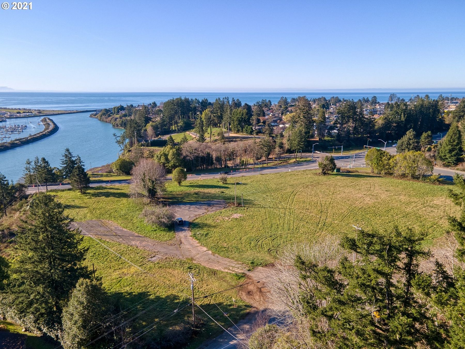 4.3 Acres of Residential Land for Sale in Brookings, Oregon