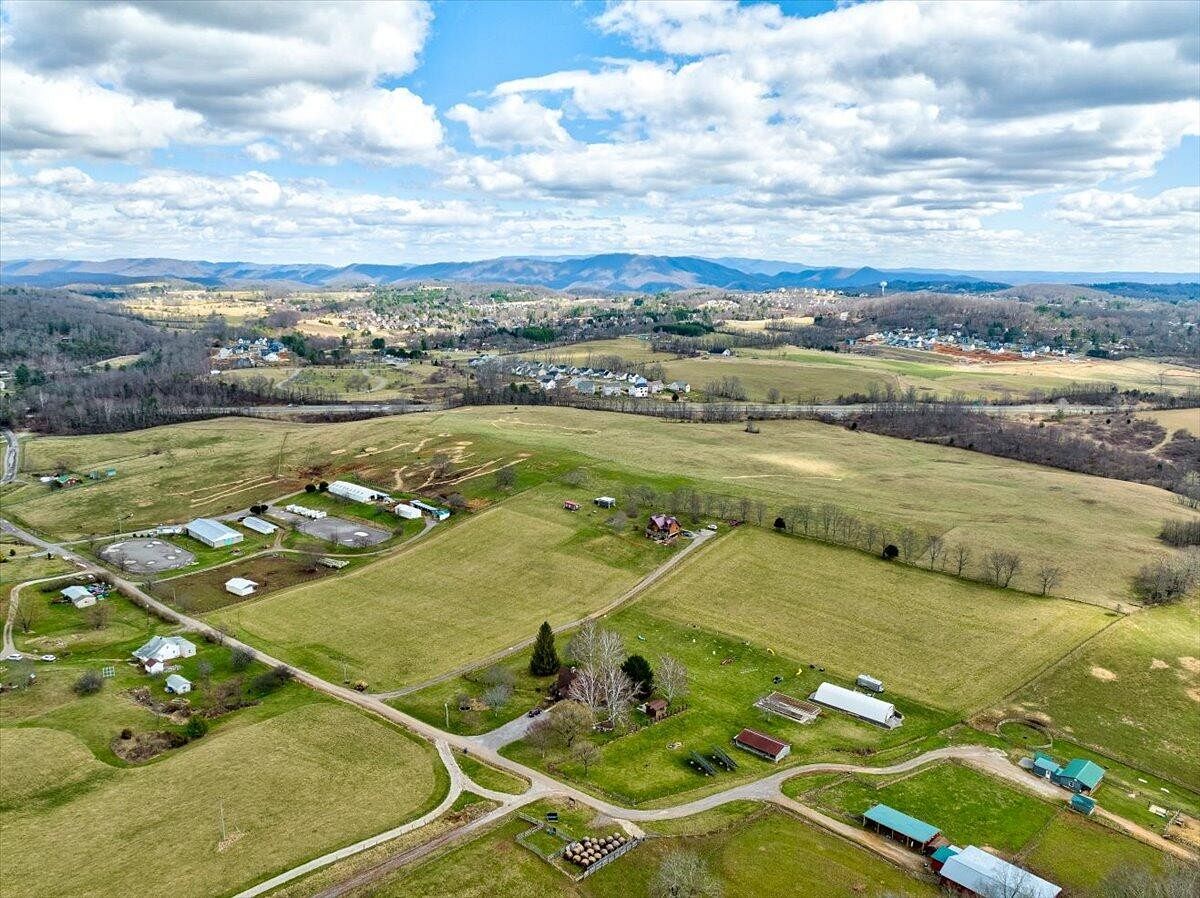 59.3 Acres of Land for Sale in Blacksburg, Virginia