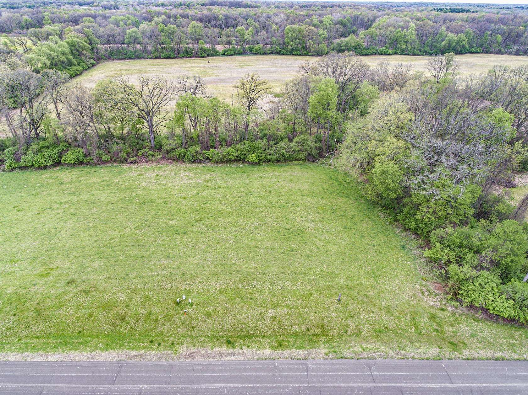1.23 Acres of Residential Land for Sale in Jackson, Michigan