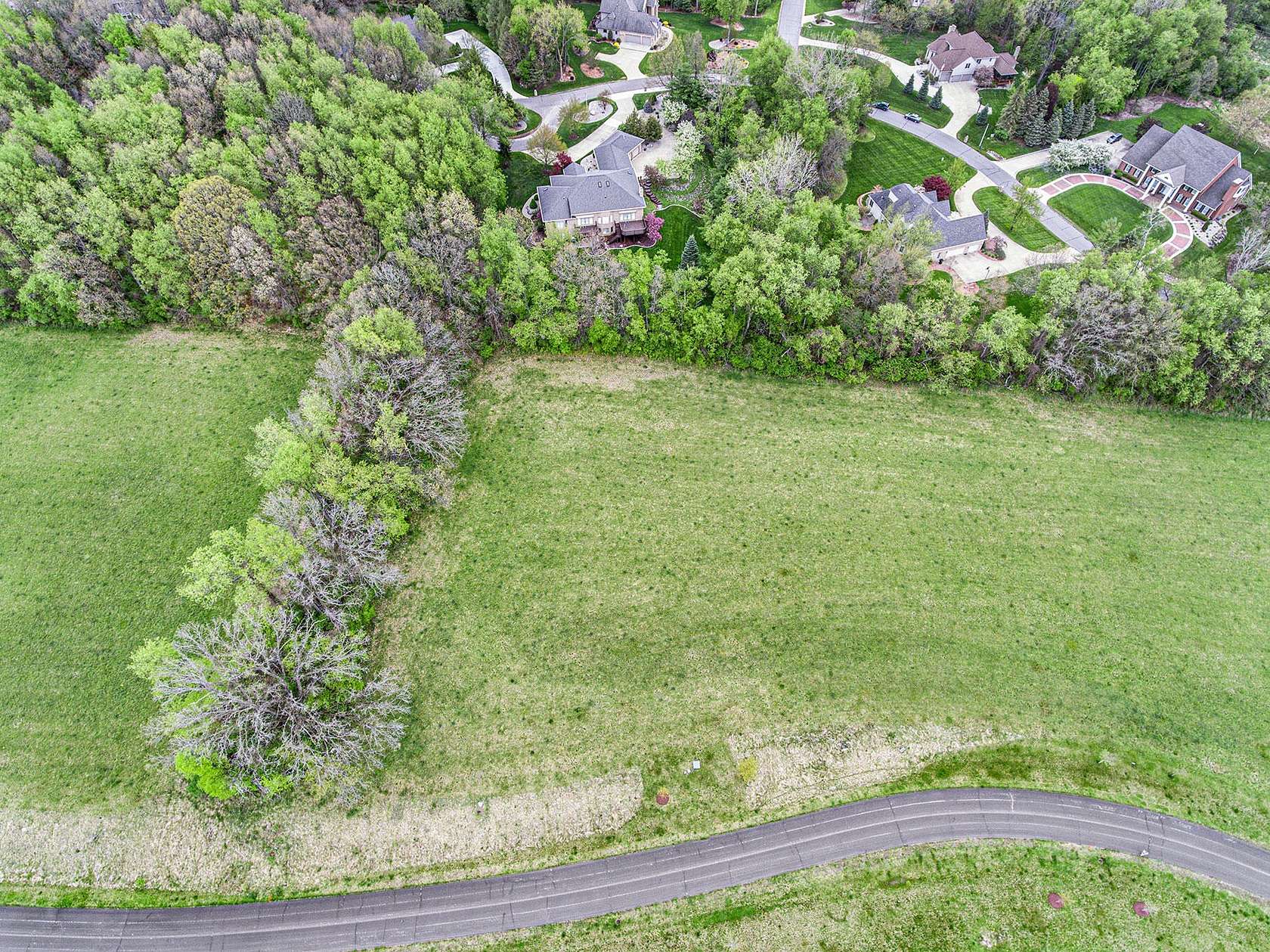 1.43 Acres of Residential Land for Sale in Jackson, Michigan
