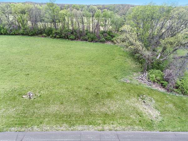 1.3 Acres of Residential Land for Sale in Jackson, Michigan