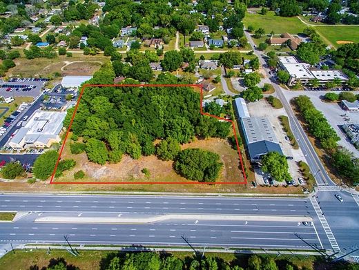 3.5 Acres of Commercial Land for Sale in Oakland, Florida