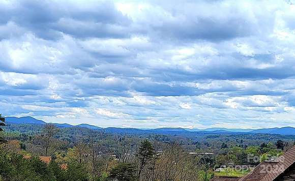 1 Acre of Residential Land for Sale in Asheville, North Carolina