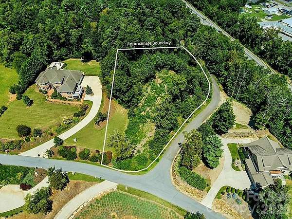 1 Acre of Residential Land for Sale in Asheville, North Carolina