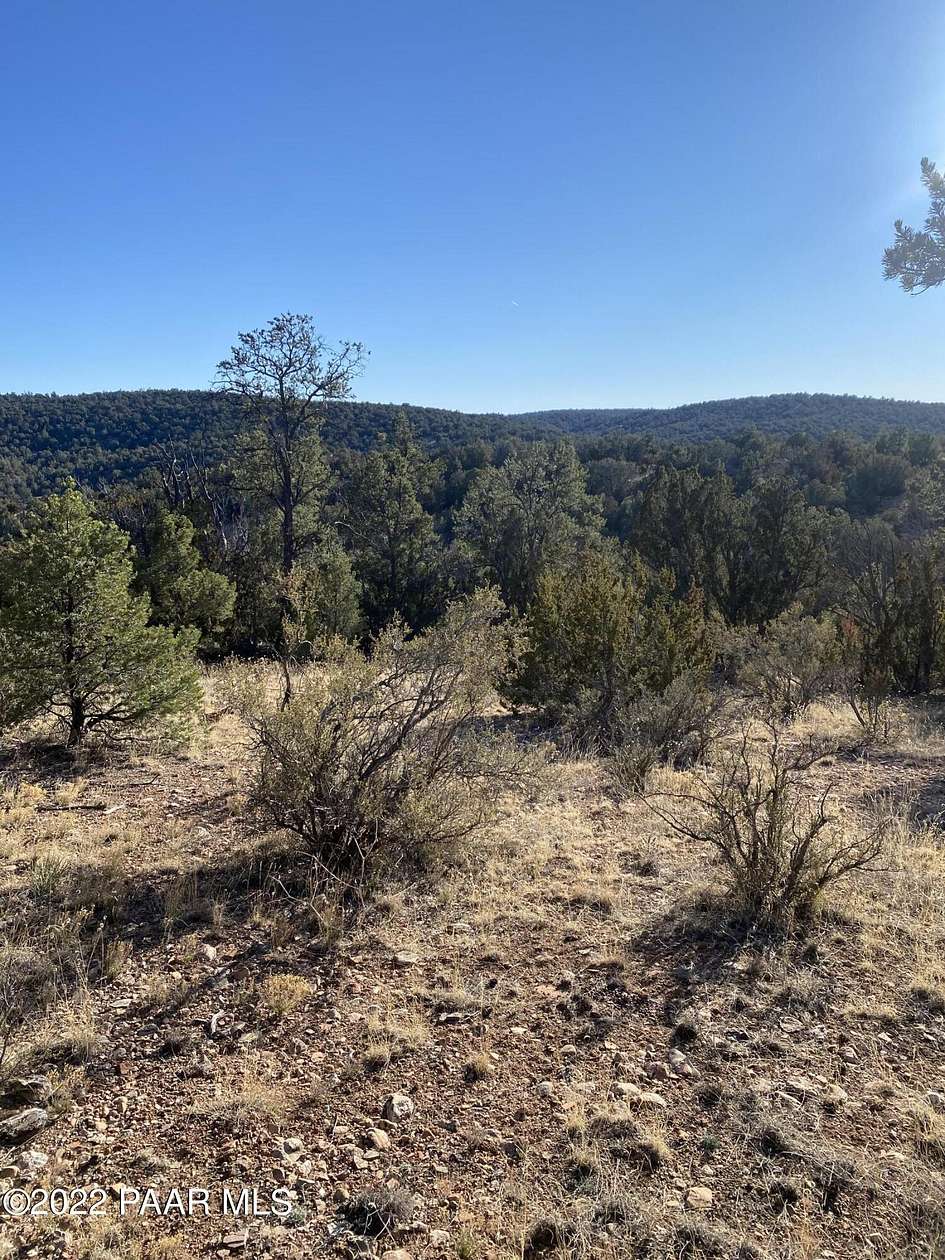 1.2 Acres of Residential Land for Sale in Seligman, Arizona