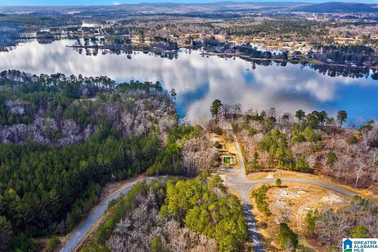 1.2 Acres of Residential Land for Sale in Sylacauga, Alabama