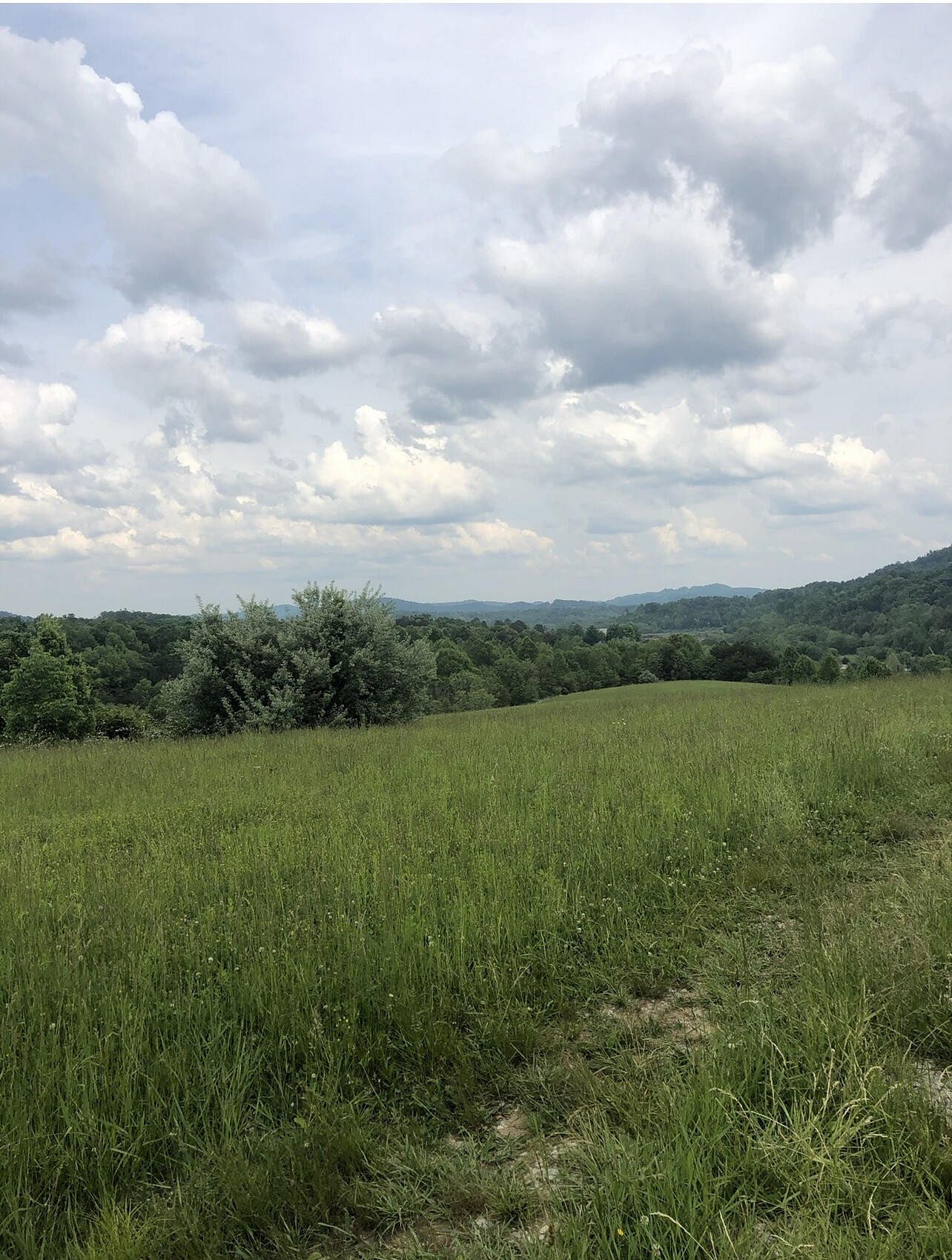 1.7 Acres of Residential Land for Sale in Corbin, Kentucky