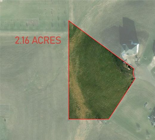 2.2 Acres of Residential Land for Sale in Anamosa, Iowa
