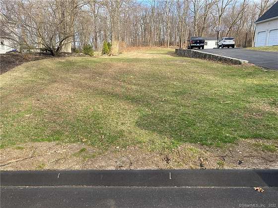 9.1 Acres of Residential Land for Sale in Waterbury, Connecticut