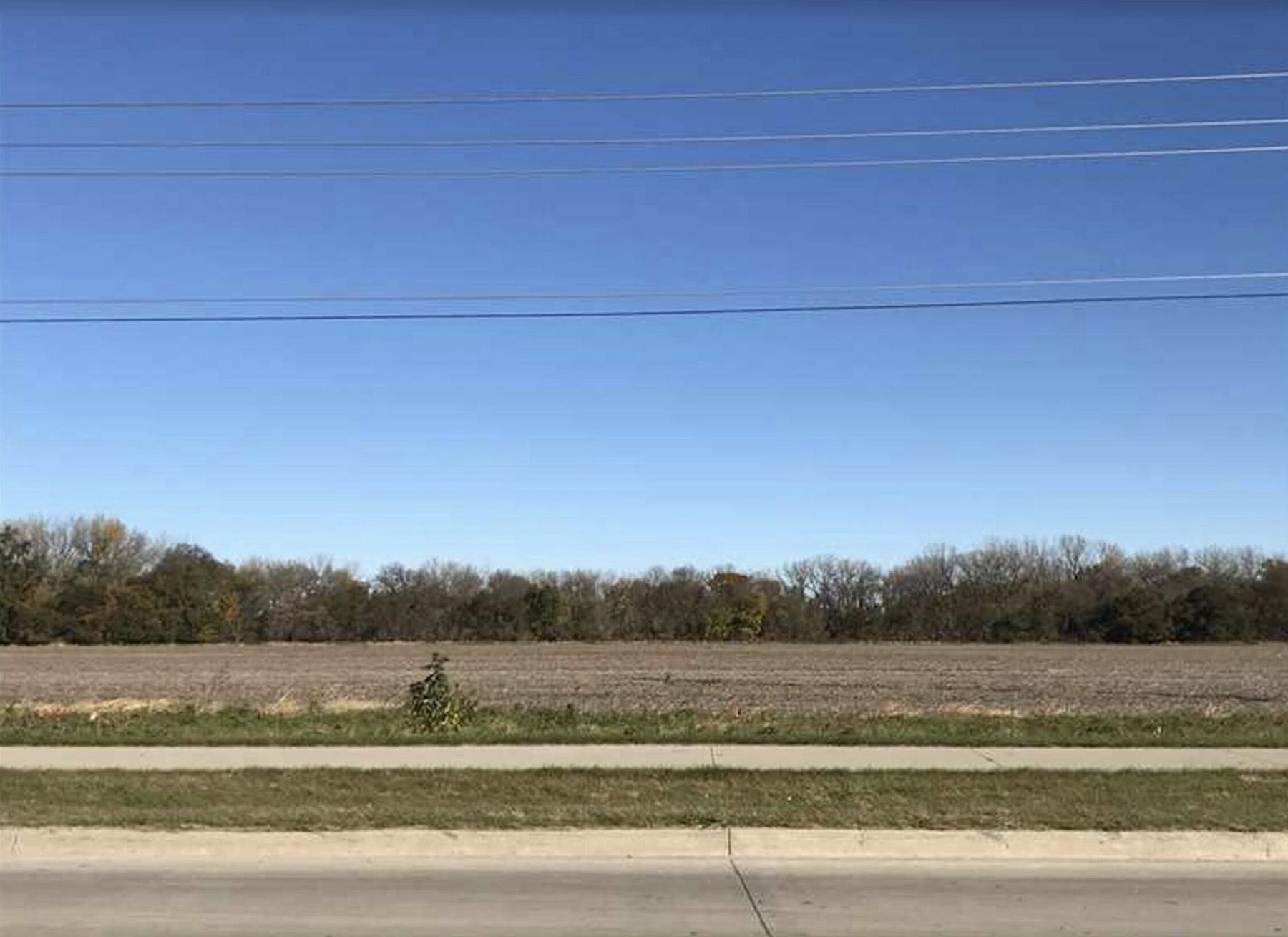 33.7 Acres of Improved Commercial Land for Sale in Ames, Iowa