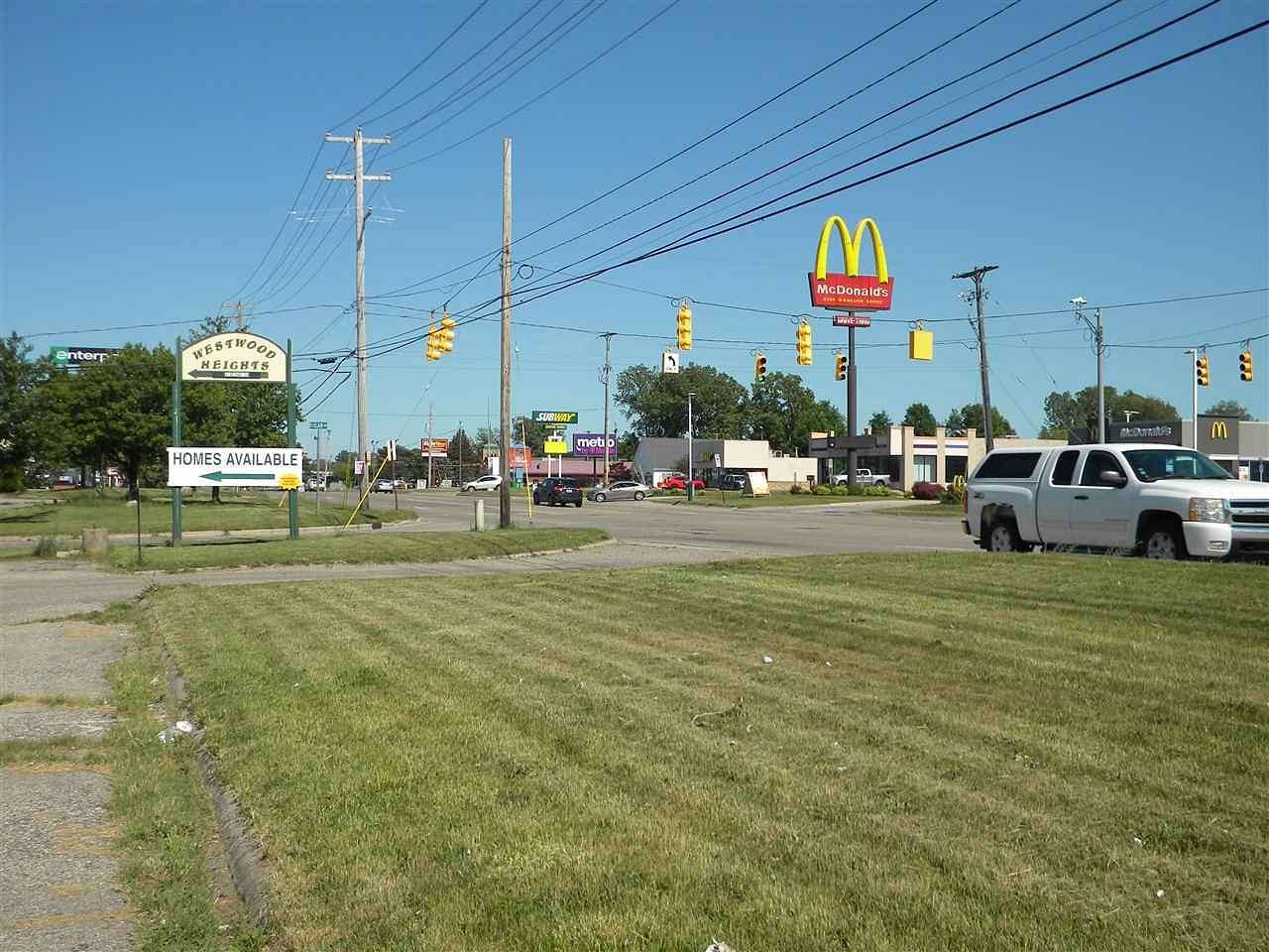 8.55 Acres of Commercial Land for Sale in Flint, Michigan