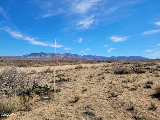 36.1 Acres of Recreational Land for Sale in Congress, Arizona