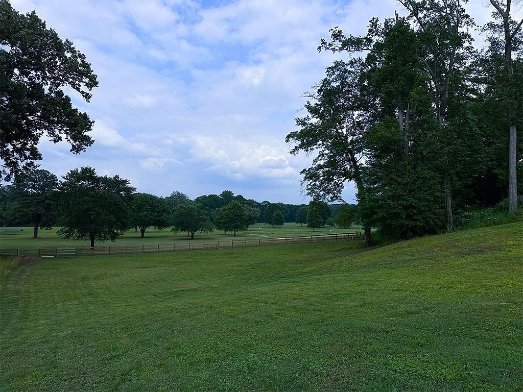 0.59 Acres of Residential Land for Sale in Tuscumbia, Alabama