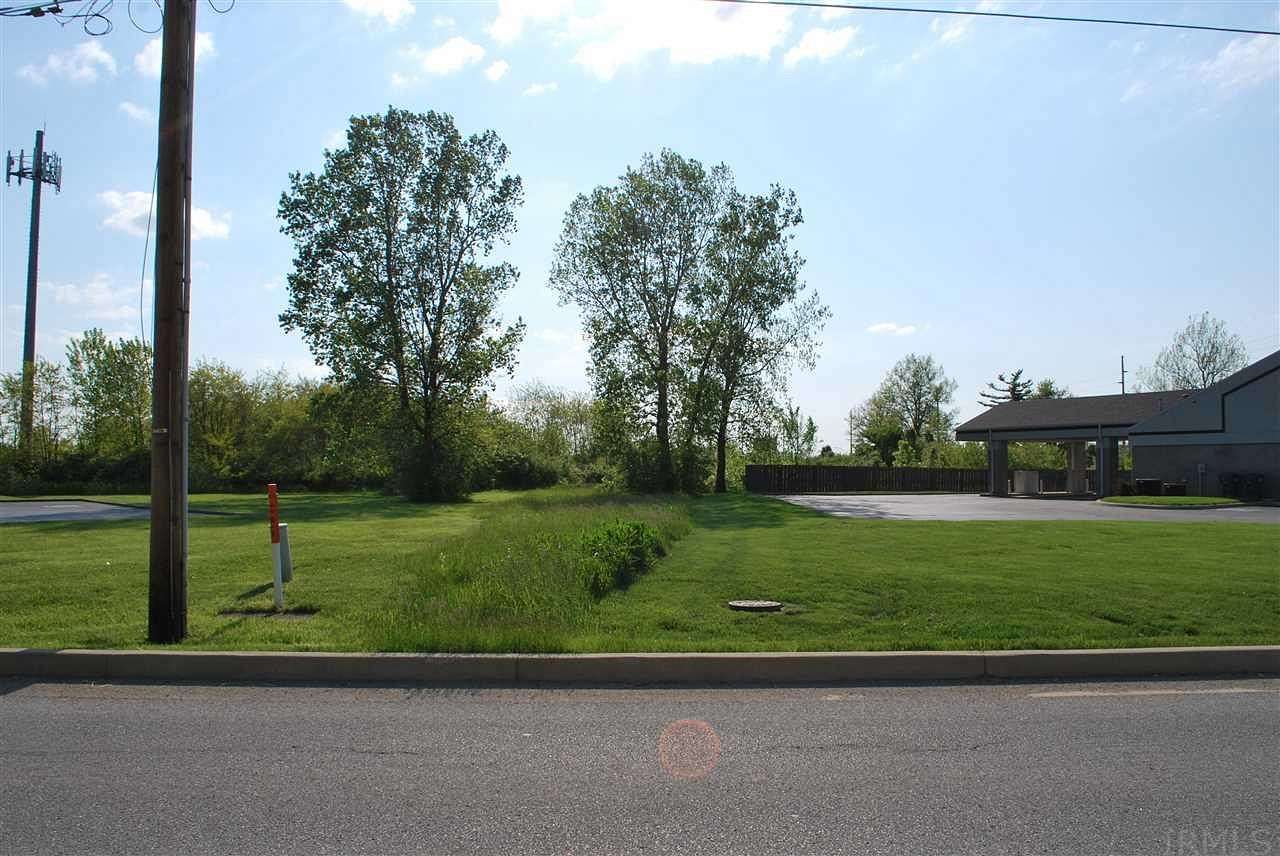 4.6 Acres of Commercial Land for Sale in Muncie, Indiana