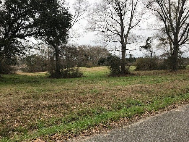 2.08 Acres of Residential Land for Sale in Poplarville, Mississippi