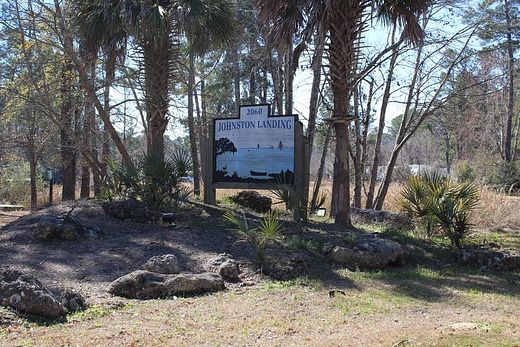 5.8 Acres of Improved Commercial Land for Sale in Cross, South Carolina