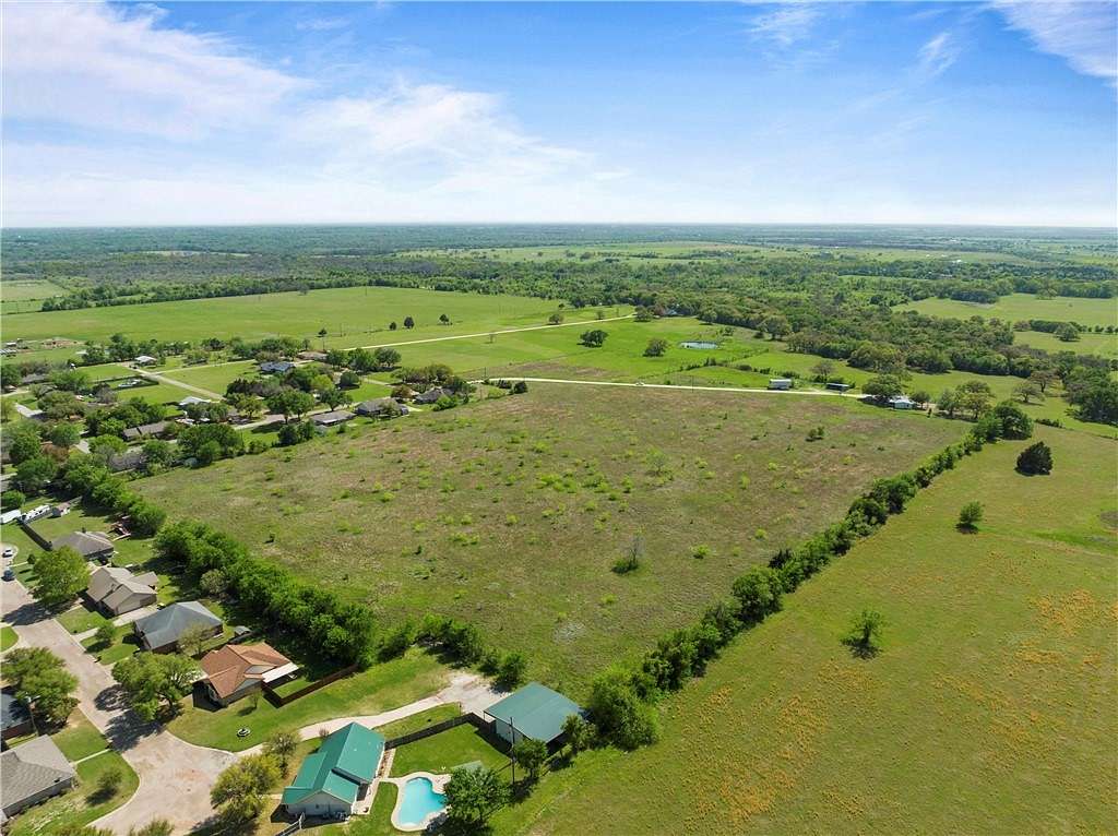 33.1 Acres of Land for Sale in Groesbeck, Texas