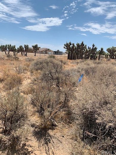 2 Acres of Residential Land for Sale in Phelan, California