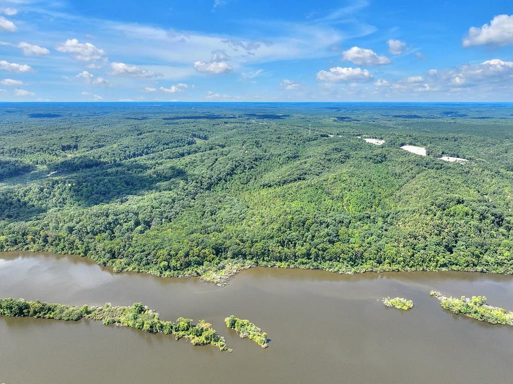 70.4 Acres of Recreational Land for Sale in Holladay, Tennessee