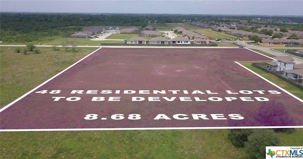 8.68 Acres of Residential Land for Sale in Victoria, Texas