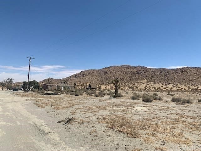 20 Acres of Agricultural Land with Home for Sale in El Mirage, California