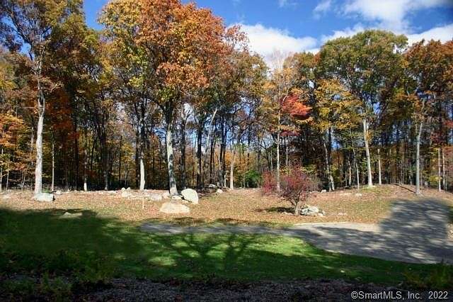 2 Acres of Residential Land for Sale in New Canaan, Connecticut
