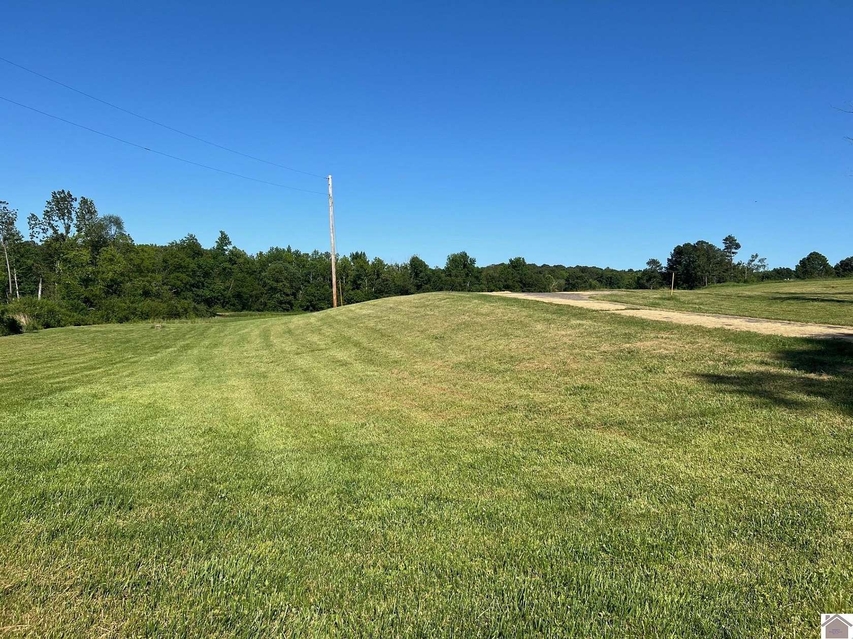 1.5 Acres of Residential Land for Sale in Benton, Kentucky