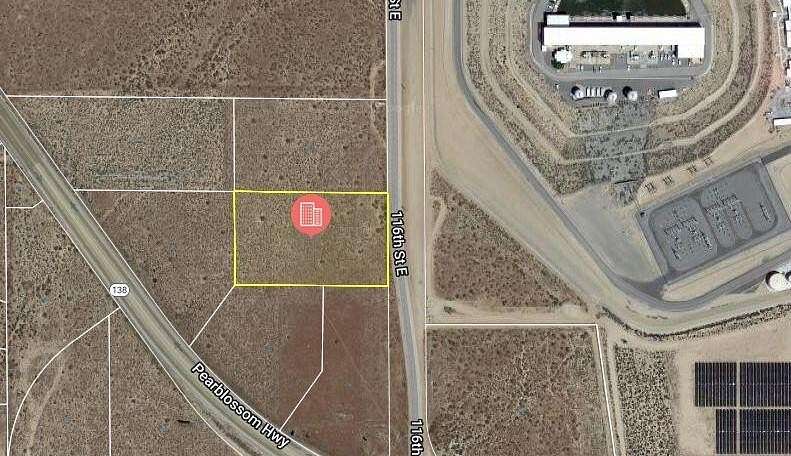 7 Acres of Land for Sale in Pearblossom, California