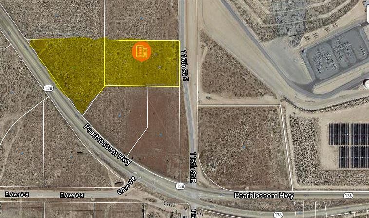 6.9 Acres of Land for Sale in Pearblossom, California