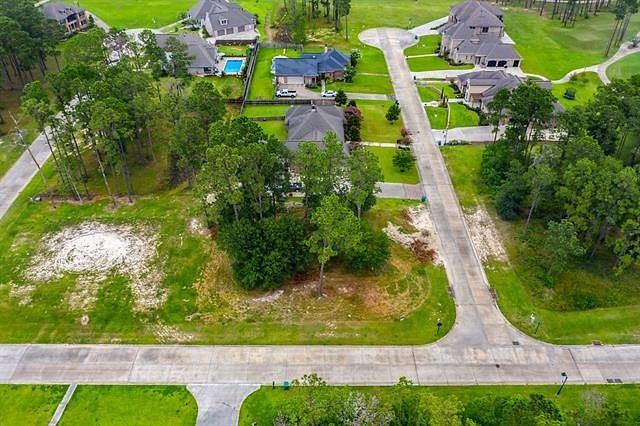 0.33 Acres of Residential Land for Sale in Westlake, Louisiana