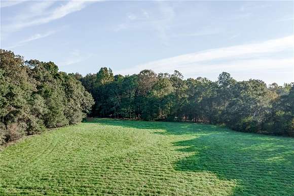 23.3 Acres of Land with Home for Sale in Flowery Branch, Georgia