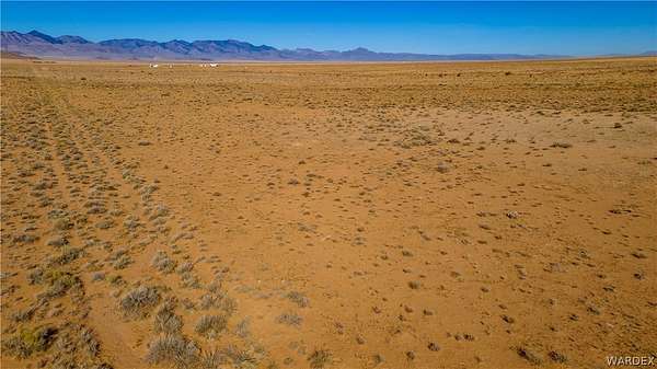 4 Acres of Land for Sale in Kingman, Arizona