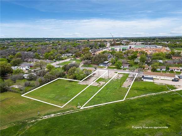 1.1 Acres of Commercial Land for Sale in Waco, Texas