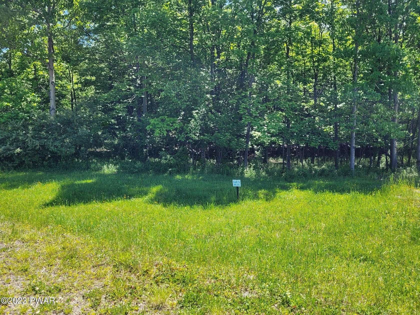 0.4 Acres of Residential Land for Sale in Honesdale, Pennsylvania